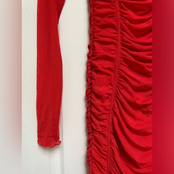 Oh Polly One Sleeve Asymmetrical Midi Dress - Picture 7 of 8